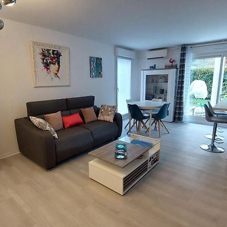 Charmant Appartement Residentiel Avec Terrasse, Jardin Privatif Et Piscine A Cannes Канны Экстерьер фото