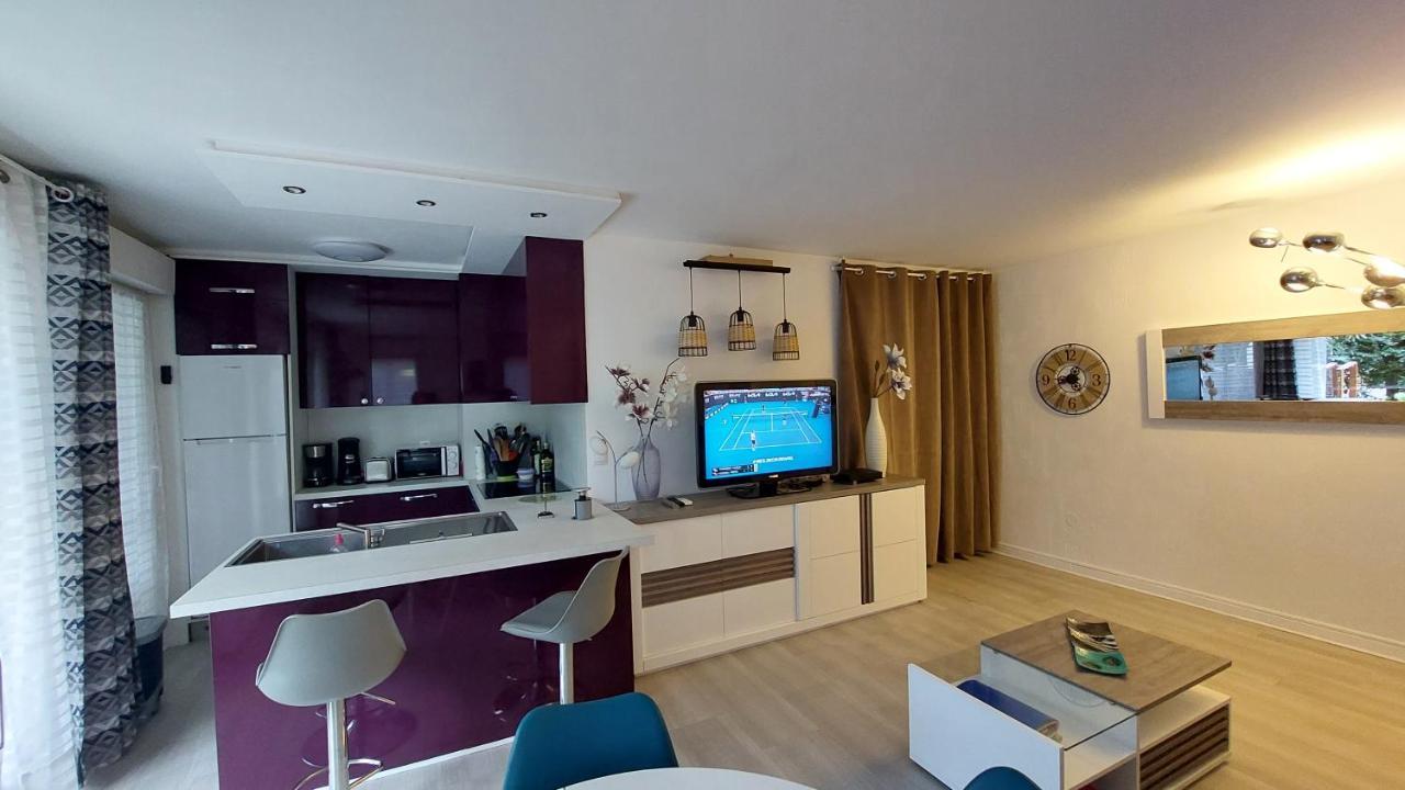 Charmant Appartement Residentiel Avec Terrasse, Jardin Privatif Et Piscine A Cannes Канны Экстерьер фото