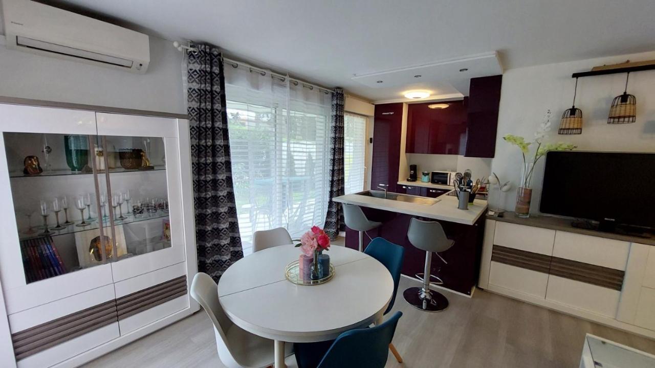 Charmant Appartement Residentiel Avec Terrasse, Jardin Privatif Et Piscine A Cannes Канны Экстерьер фото