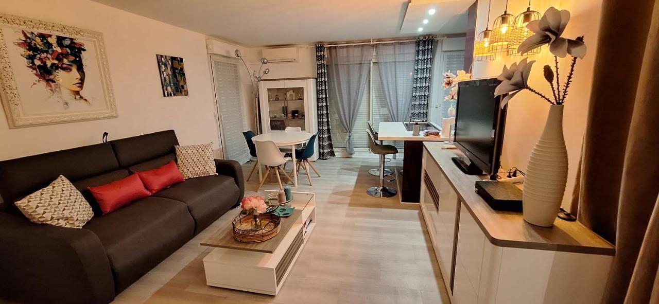Charmant Appartement Residentiel Avec Terrasse, Jardin Privatif Et Piscine A Cannes Канны Экстерьер фото