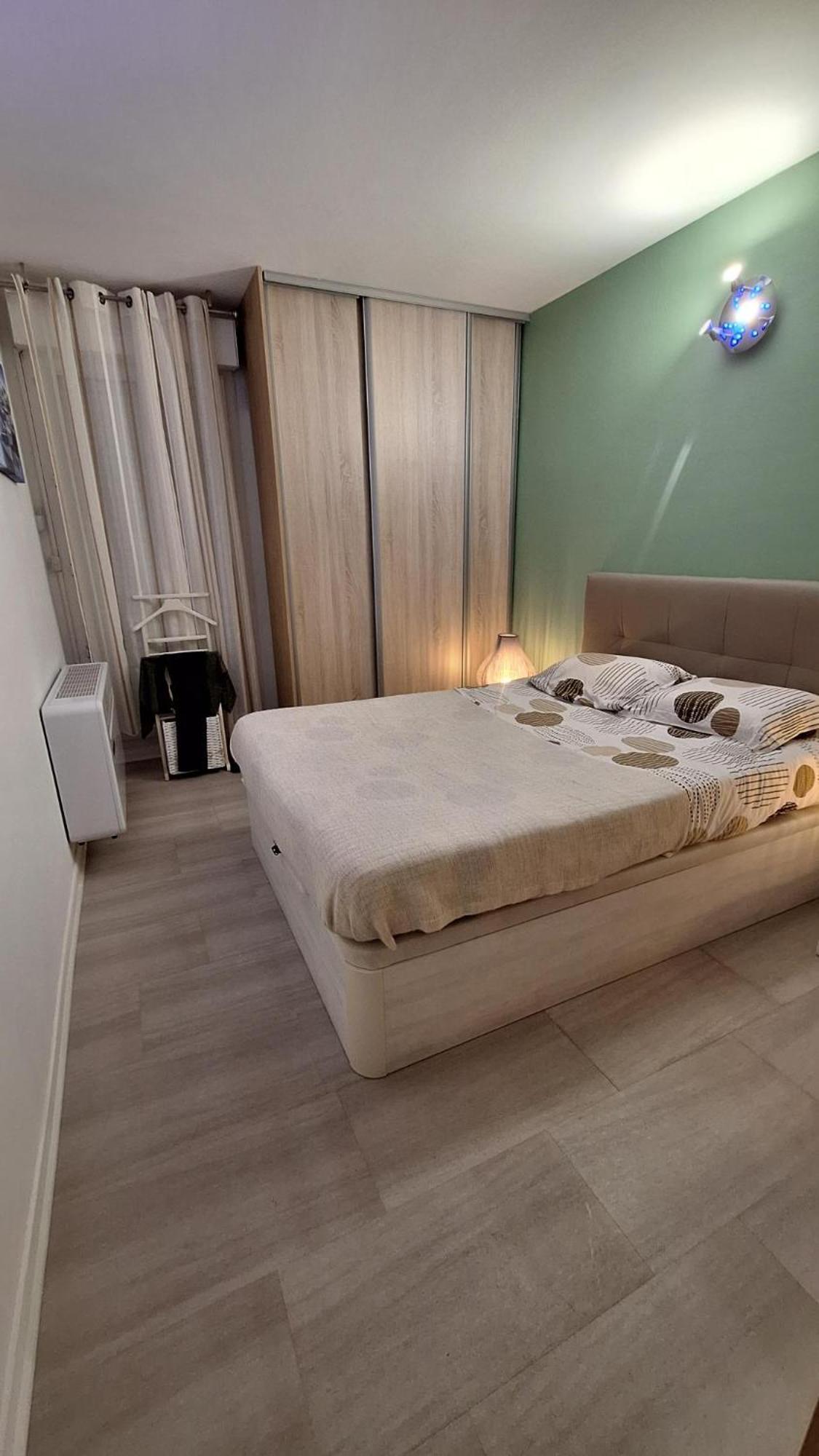 Charmant Appartement Residentiel Avec Terrasse, Jardin Privatif Et Piscine A Cannes Канны Экстерьер фото